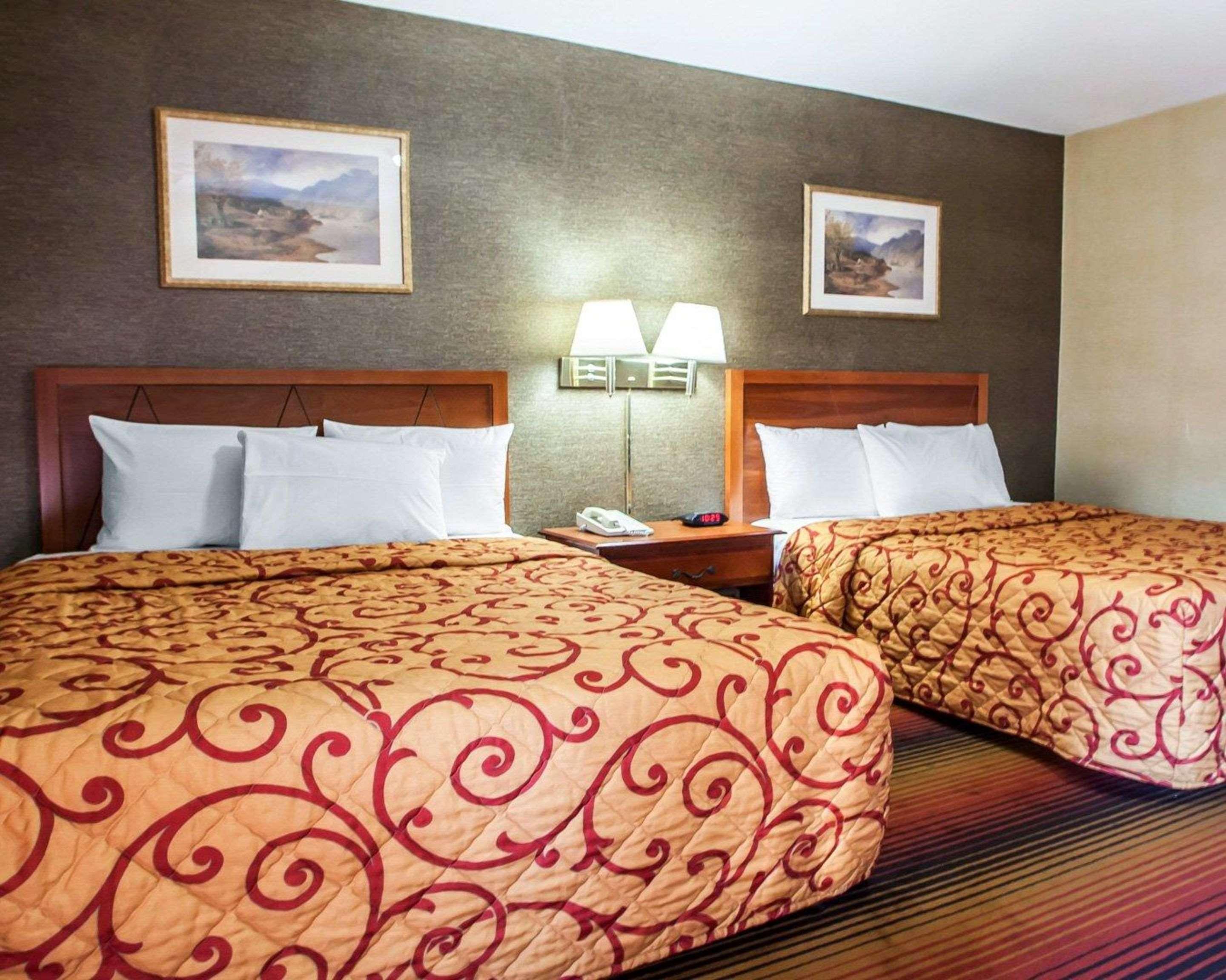 Rodeway Inn Jersey City Eksteriør bilde