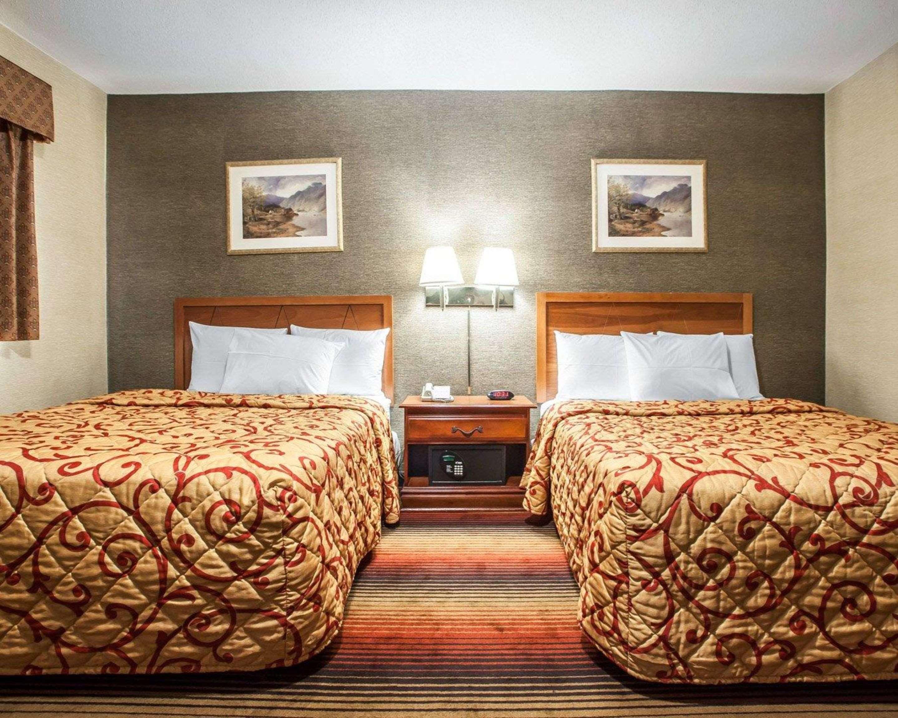 Rodeway Inn Jersey City Eksteriør bilde